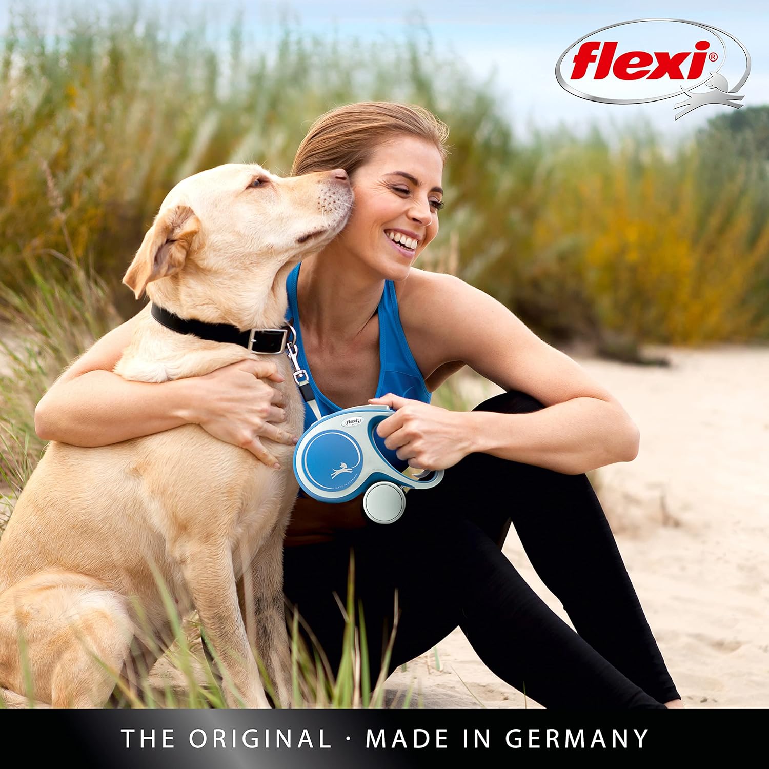Flexi New Classic Tape Blue Large 8m Retractable | PetNestUK